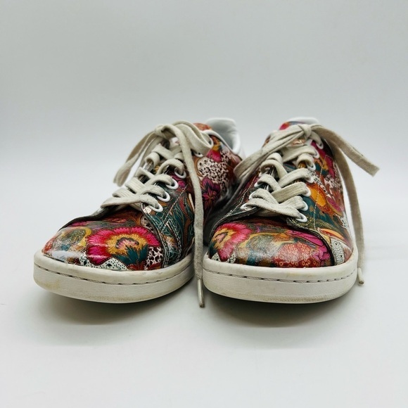 ADIDAS STAN SMITH WOMENS COLORFUL FLORAL & FRUITY LACE UP LEATHER SNEAKERS SZ 7 - Picture 2 of 15